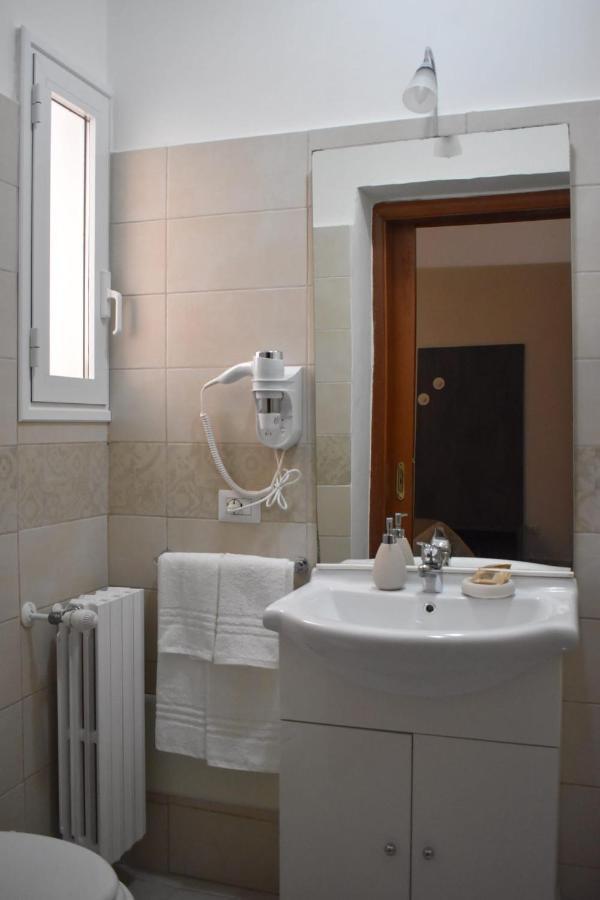 Samele Bed And Breakfast Lecce Exteriör bild