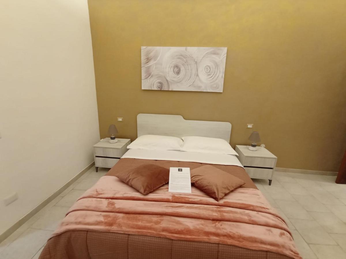 Samele Bed And Breakfast Lecce Exteriör bild