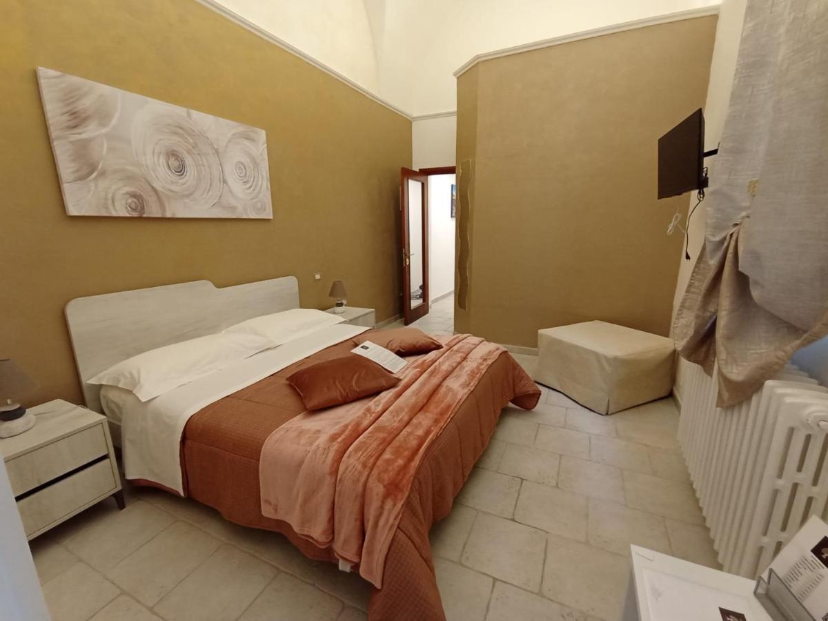 Samele Bed And Breakfast Lecce Exteriör bild